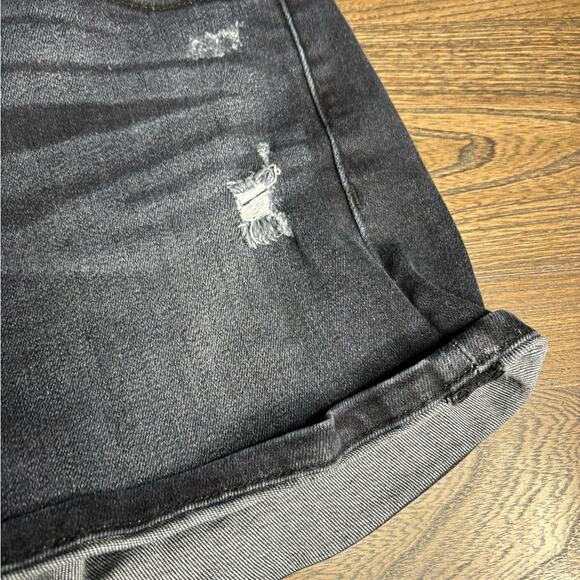 Kancan Kurvy Ultra High Waist Black Two Button Denim Shorts Size 27 - Picture 3 of 6